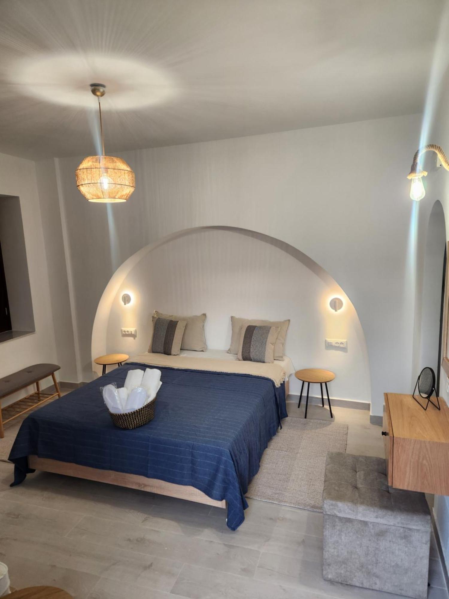 Traditional Apartments Alexandra Meyísti エクステリア 写真