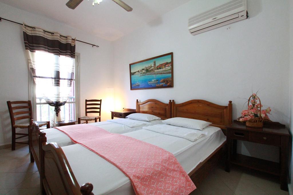 Traditional Apartments Alexandra Meyísti 部屋 写真